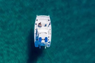 luxury-day-sailing-catamaran